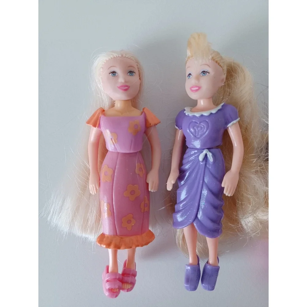 Three Vintage Fashion Polly Pocket Small Dolls With 3 Hairbrushes Toy Collection